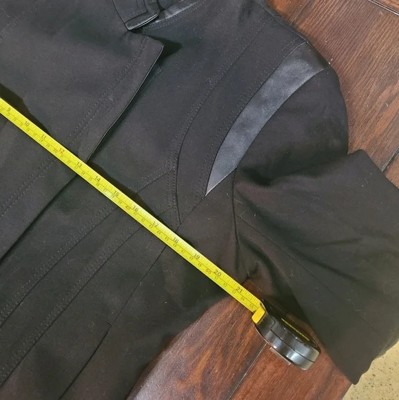 Dalia Collection Zip Jacket - Picture 6 of 13